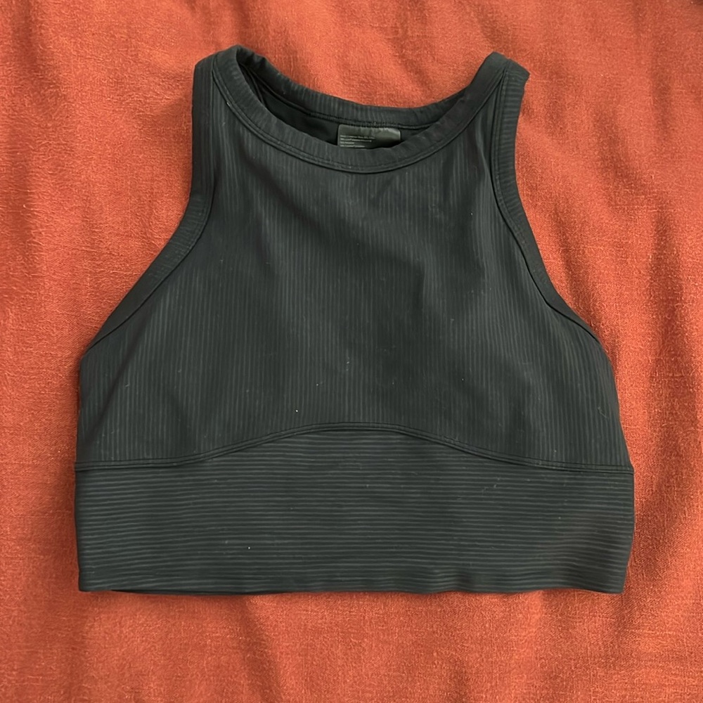 Lululemon built-in bra top